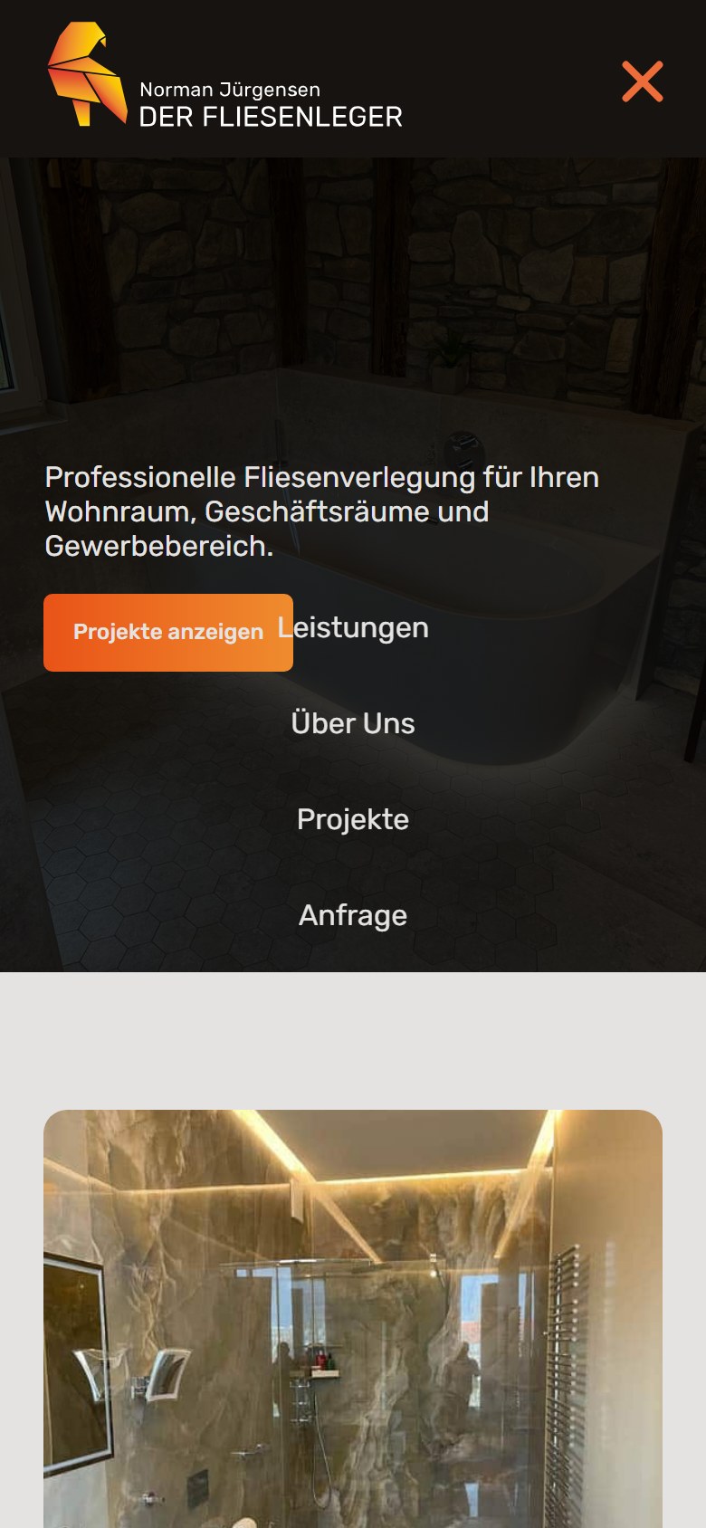 Website von Der Fliesenleger Berlin in der Handyansicht mit geöffnetem Menü