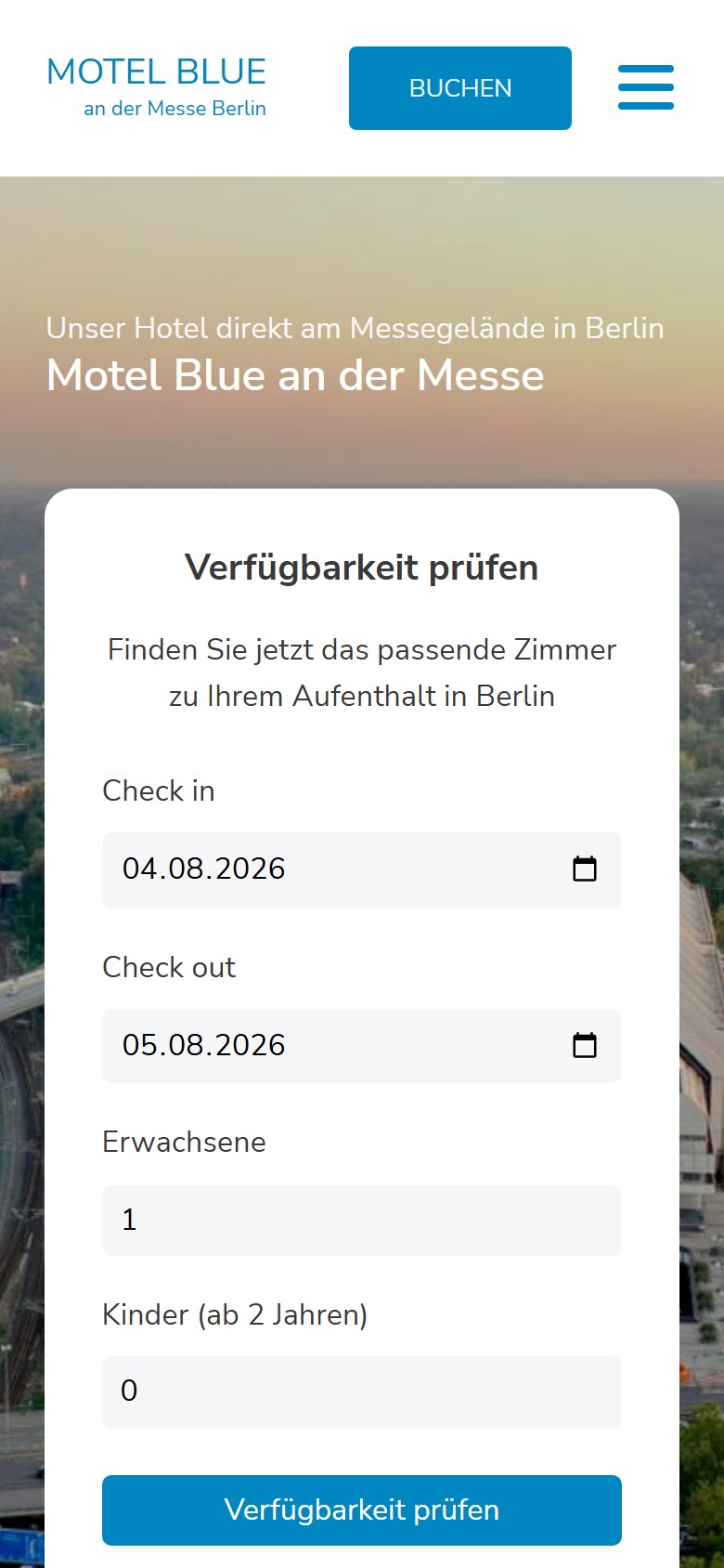 Website von Motel Blue – Handyansicht: Motel Blue Hotel an der Messe Berlin